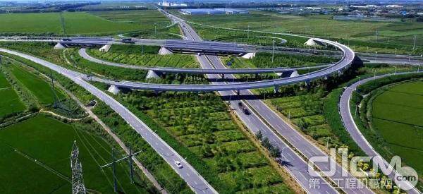 周南高速2017年最新動(dòng)態(tài)全解析，進(jìn)展與挑戰(zhàn)的挑戰(zhàn)與機(jī)遇探討