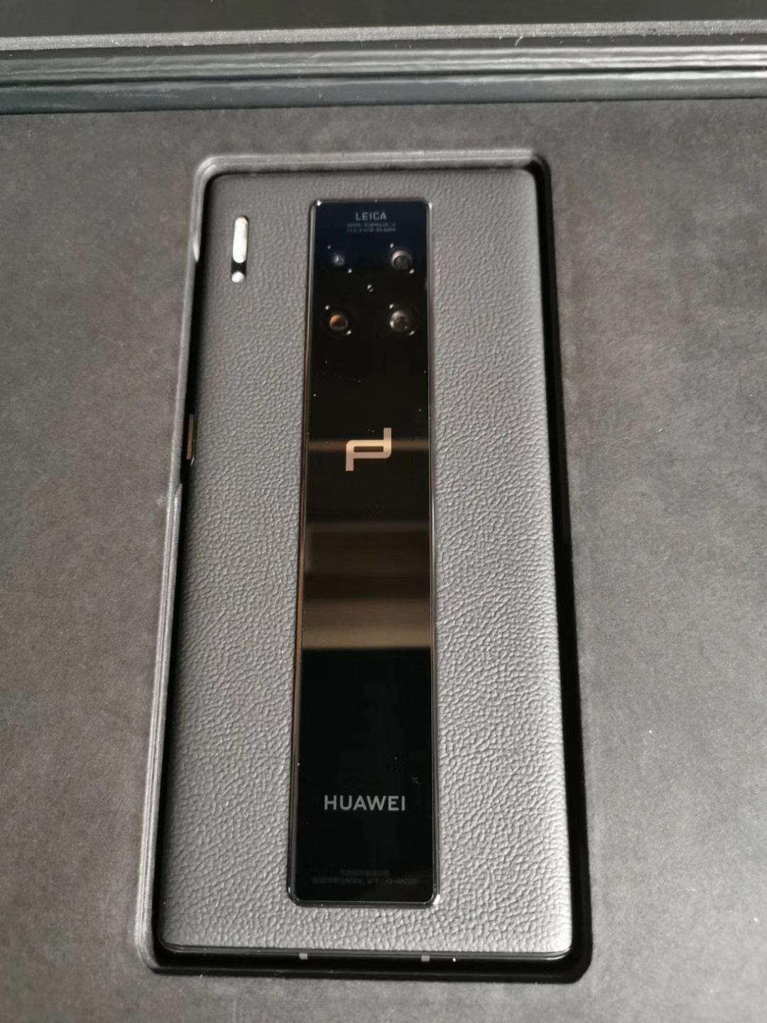 華為最新保時(shí)捷版手機(jī)，速度與科技的極致融合體驗(yàn)