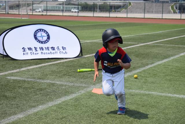 棒球比賽的英文表達(dá)與情感之旅，通過變化尋找信心與成功之路