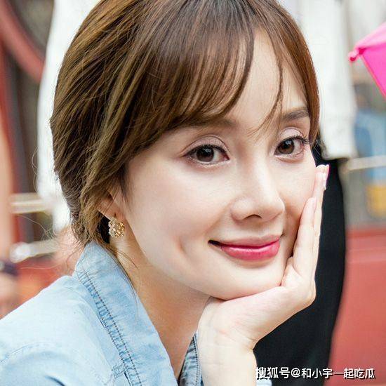 四線明星背后的故事與時(shí)代印記，星光閃耀背后的故事。