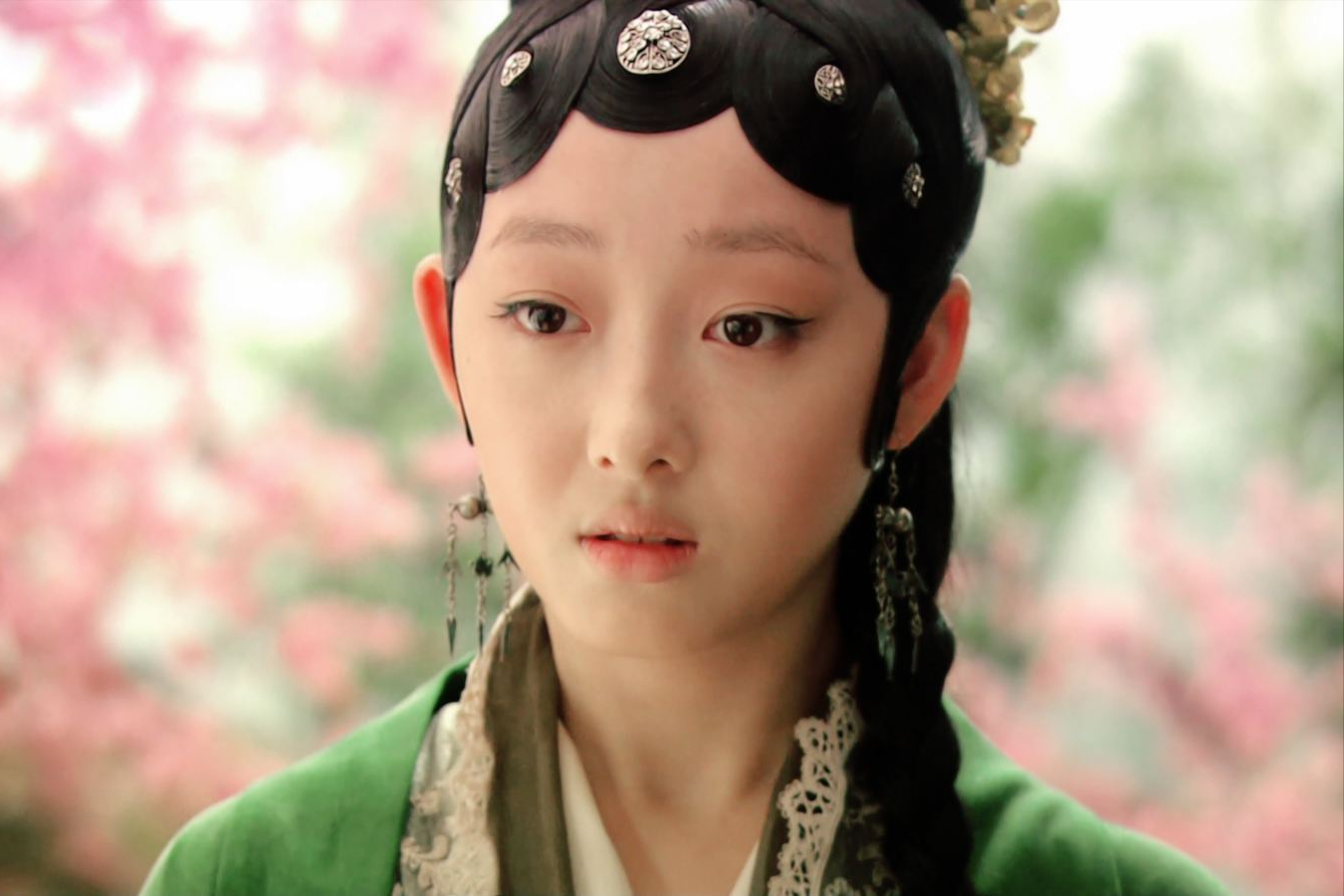 新版紅樓夢演員表，小巷深處的夢幻之旅之旅