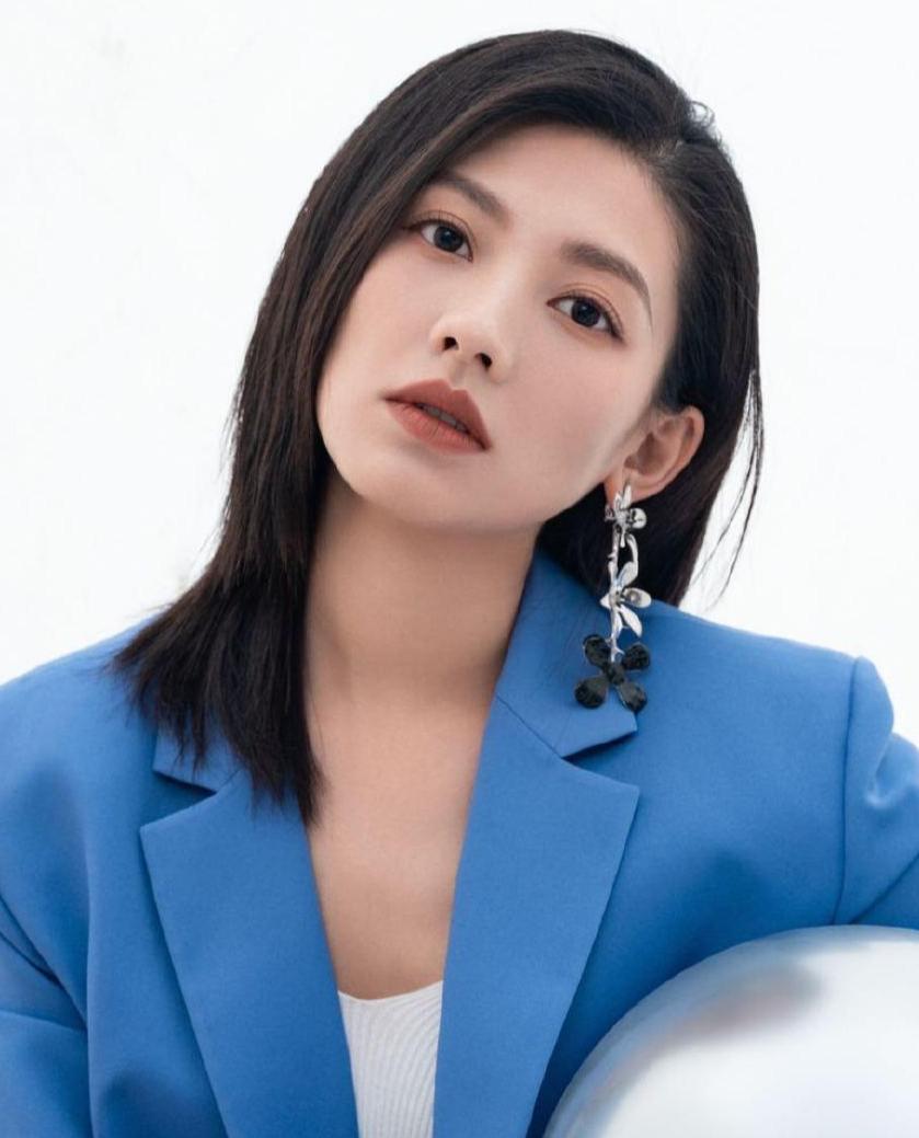 女演員馬藜與科技融合，體驗(yàn)前沿科技產(chǎn)品之旅