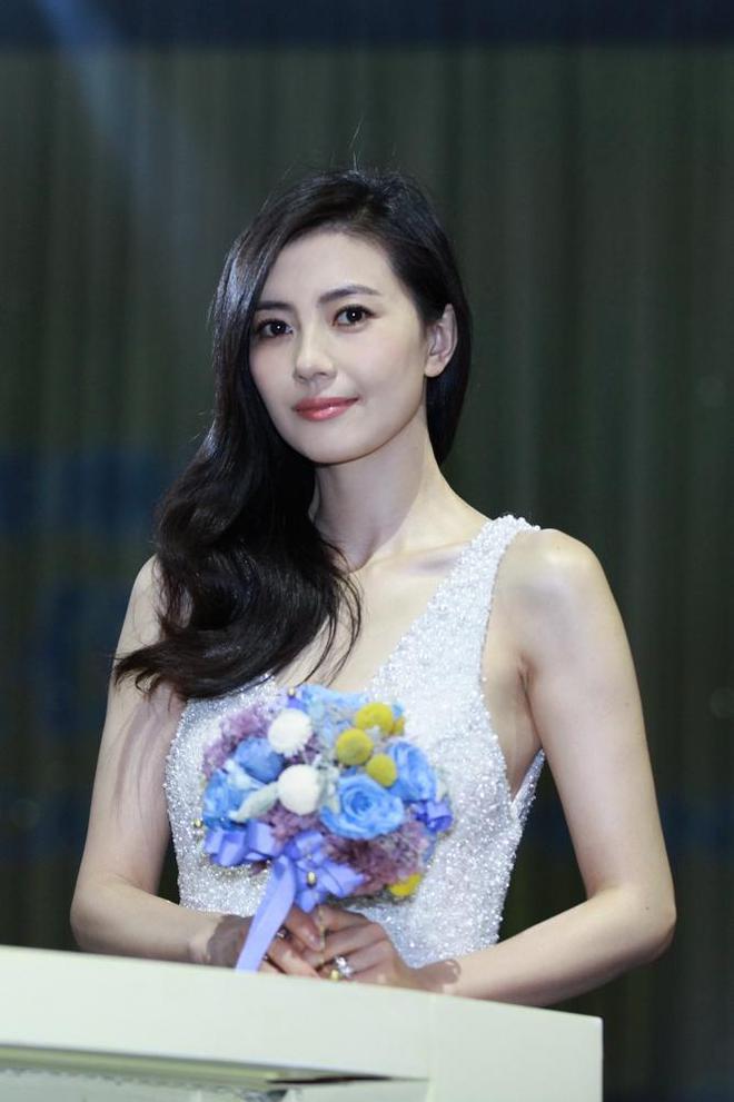 中國中年女演員發(fā)展演藝事業(yè)指南，步驟詳解