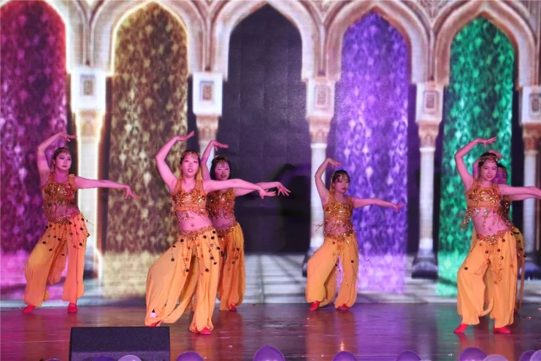 印度舞蹈新潮流，探索獨(dú)特的舞蹈文化與創(chuàng)新元素融合的魅力