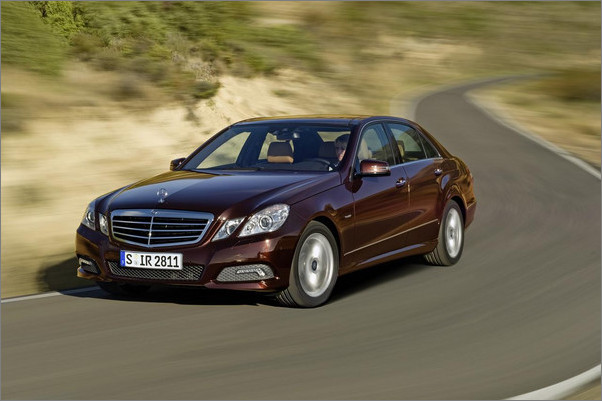 全新奔馳轎車，時(shí)代精英的優(yōu)選座駕
