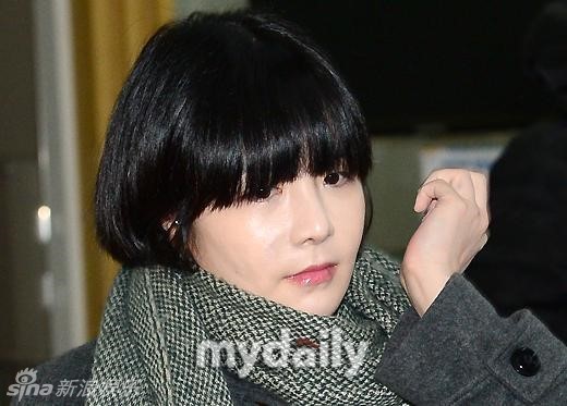 韓國吸毒女明星的日常生活觀察