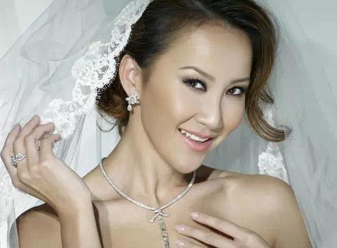 腿毛明星，毛發(fā)之下的溫暖故事與星光閃耀