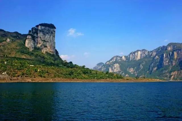 貴州旅游景點(diǎn)門(mén)票價(jià)格,貴州旅游景點(diǎn)門(mén)票價(jià)格——一場(chǎng)文化與自然的財(cái)富之旅