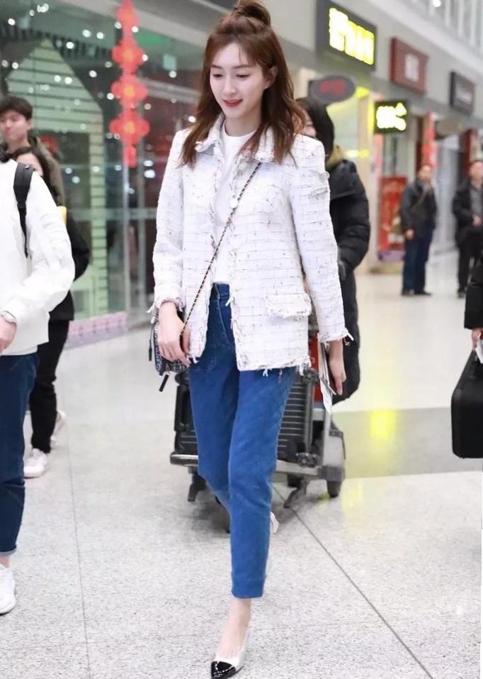 明星時尚引領(lǐng)潮流，打造個人獨特風(fēng)格的步驟指南