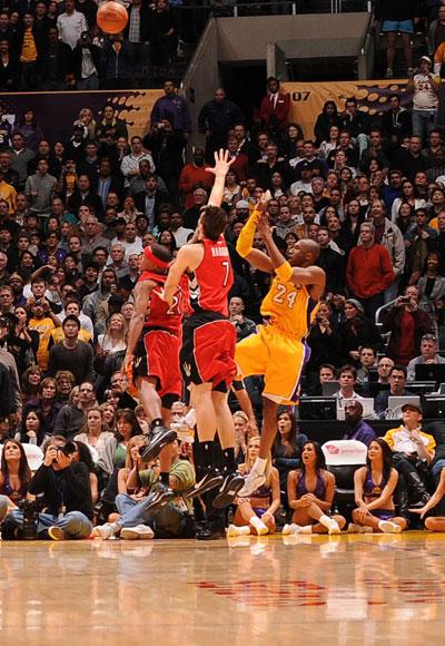 科比全部比賽視頻，永恒的籃球傳奇，曼巴精神永存心間