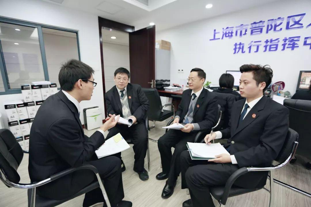 最新股權(quán)交易股票，心靈與自然的美景之旅同步展開