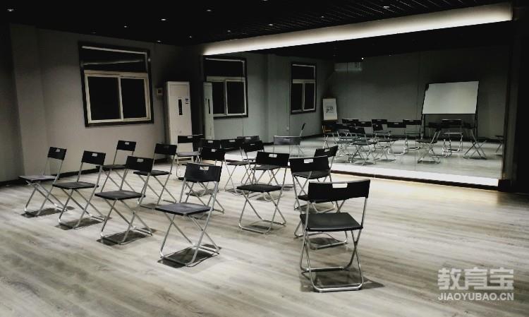 影視演員培訓(xùn)學(xué)校，自然美景治愈之旅的探索之旅