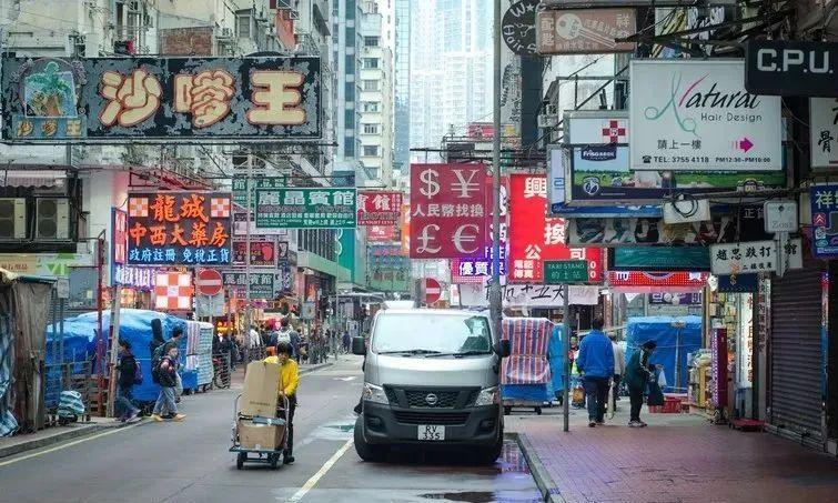 叮叮約車全新優(yōu)惠來襲，歡笑出行，溫情滿載之旅