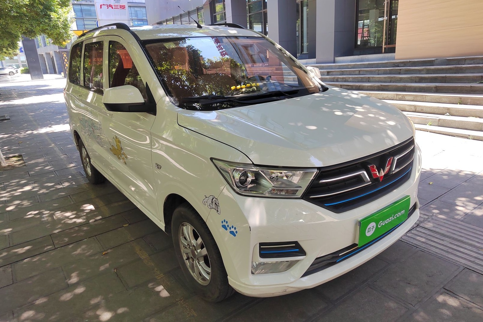 五菱宏光2018新款,五菱宏光2018新款，時(shí)代之光在華夏大地馳騁