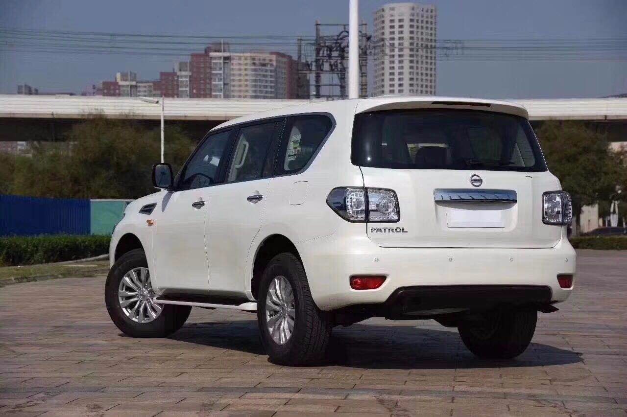 日產(chǎn)最新款越野車，科技與性能的完美融合