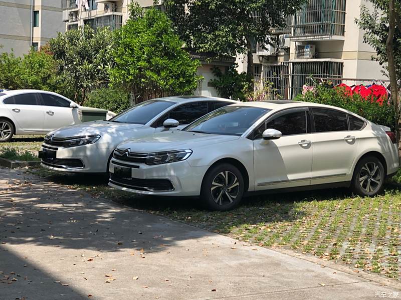 17款C5最新資訊,重磅更新揭秘雪鐵龍全新C5系列，共攬十七款最新資訊！??