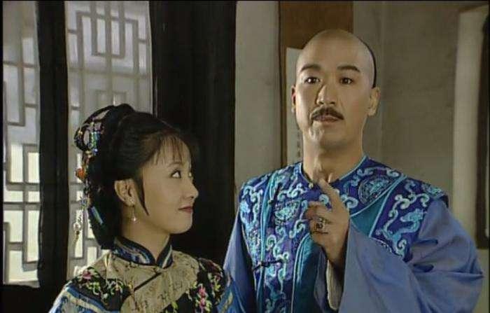 舞臺(tái)上的權(quán)力與藝術(shù)，皇帝演員的獨(dú)特魅力與交織之旅