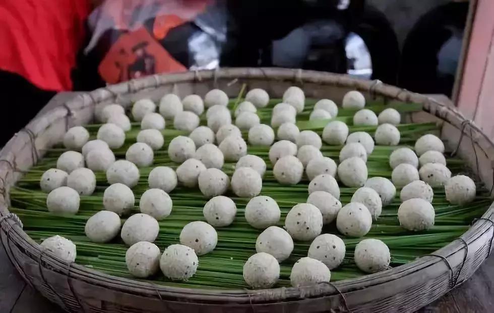 音樂(lè)盛宴啟幕，合唱新曲揭曉，震撼人心之音匯聚一堂