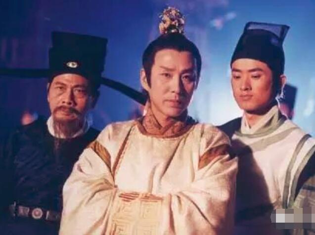 演包青天的演員，演繹變遷、自信與成就的力量傳奇之旅