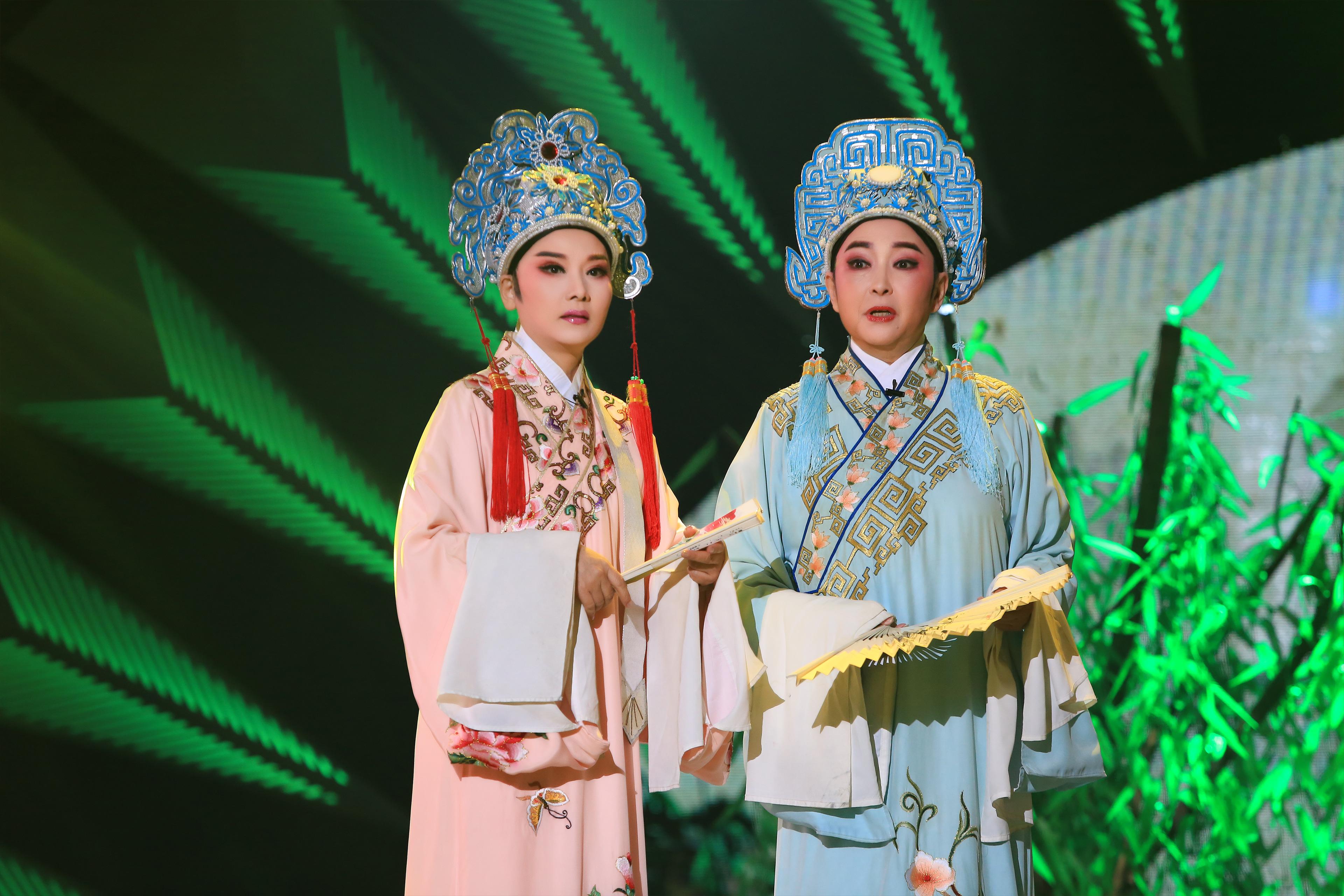 方芳演員的日常，愛與陪伴的溫馨時光