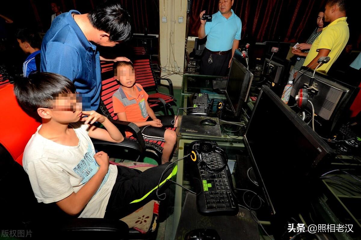 斗地主最新版2015年，科技重塑經(jīng)典，全新體驗(yàn)斗地主盛宴