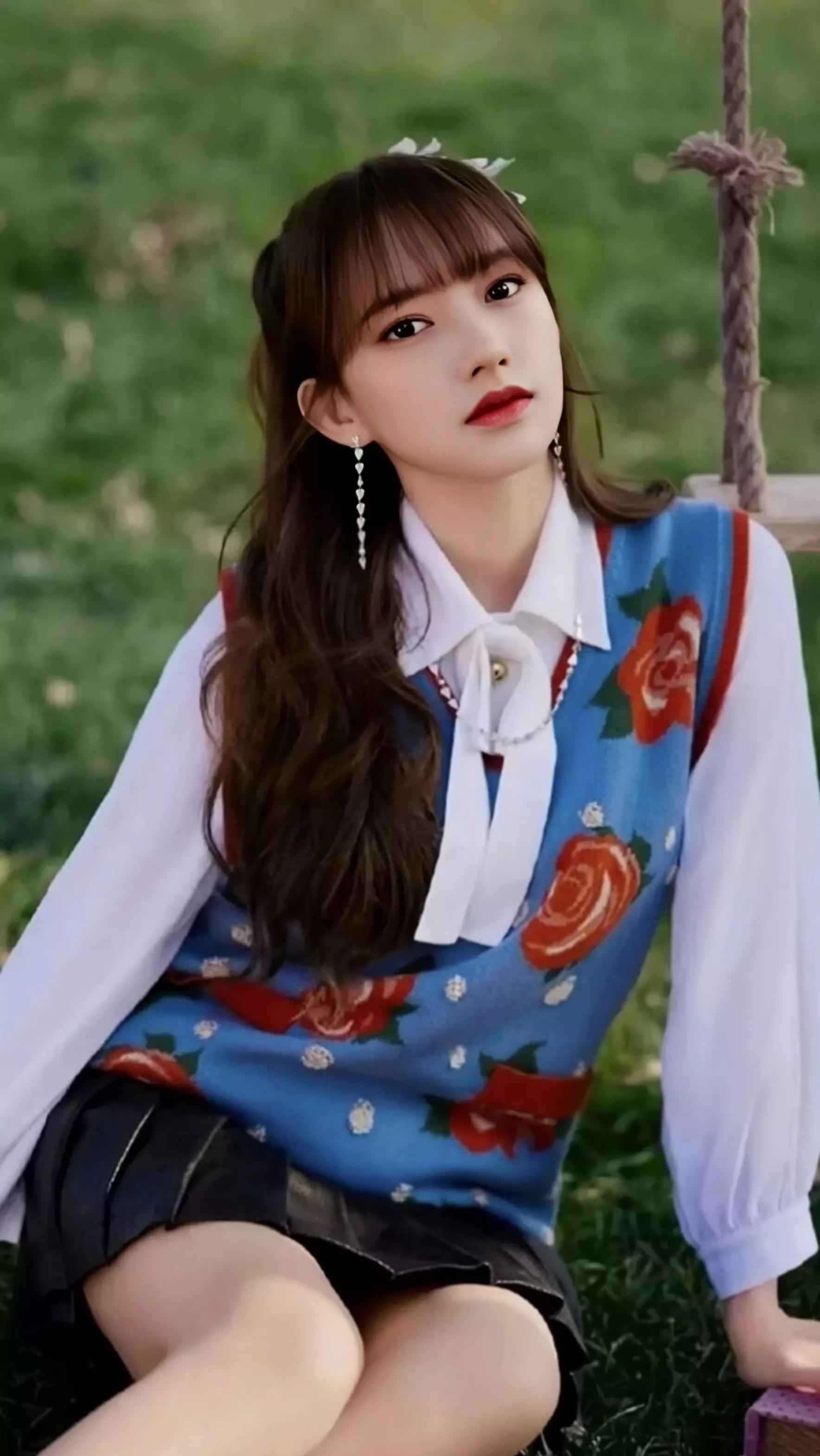 程瀟最新照片引發(fā)的公眾關(guān)注與個(gè)人立場(chǎng)思考