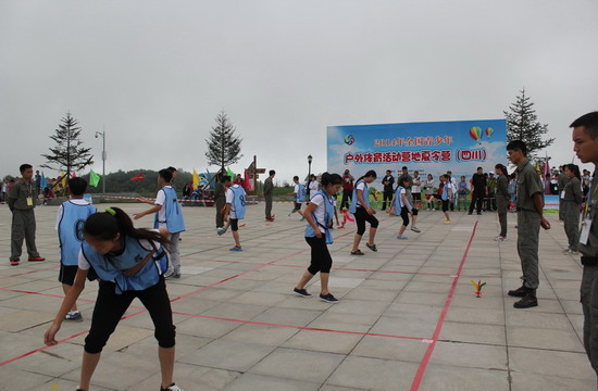 傳統(tǒng)魅力與現(xiàn)代競(jìng)技的碰撞，踢毽比賽展現(xiàn)風(fēng)采