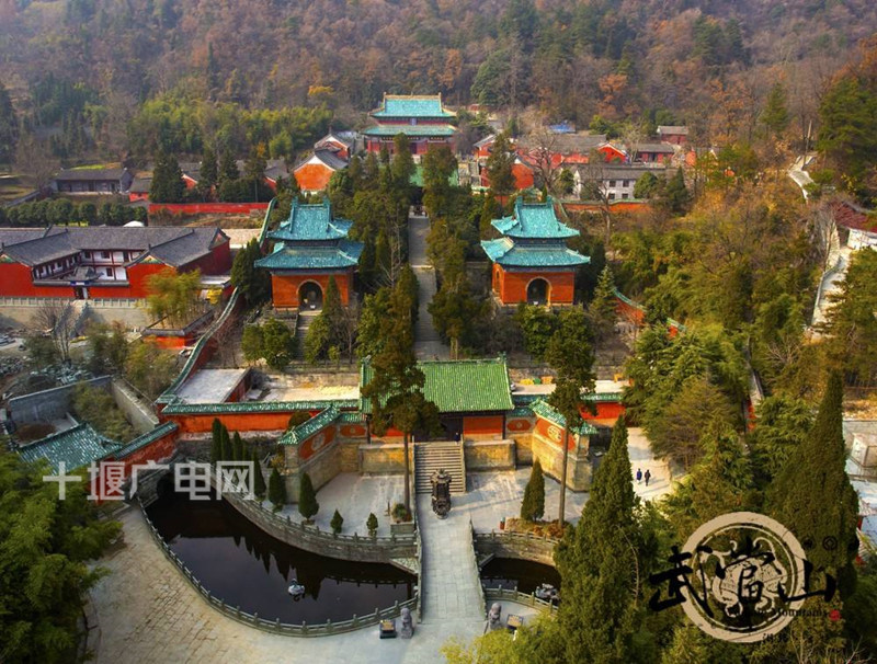 武當山最新資訊與科技前沿之旅，高科技產品與武當之韻的體驗之旅