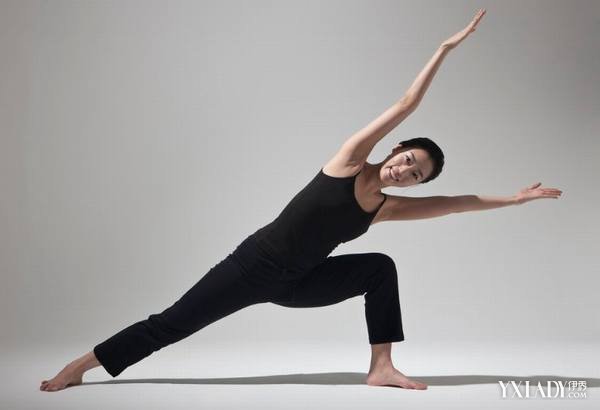 最新瘦身動(dòng)作助你輕松塑造完美身材！