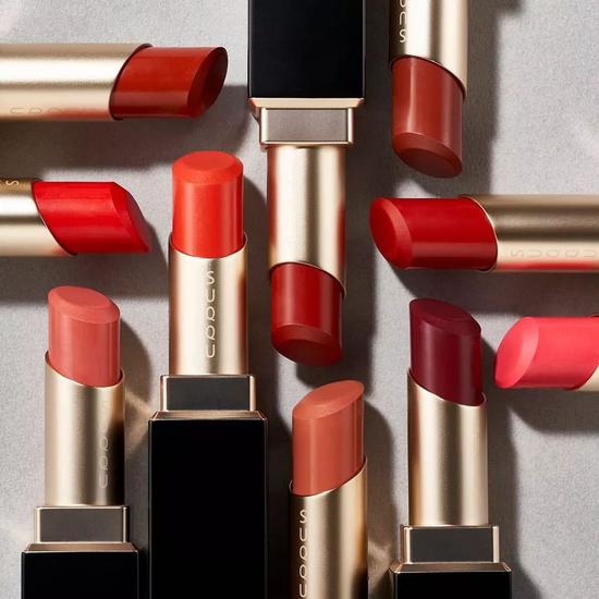 YSL新品色號揭秘，自然美景的旅行之旅