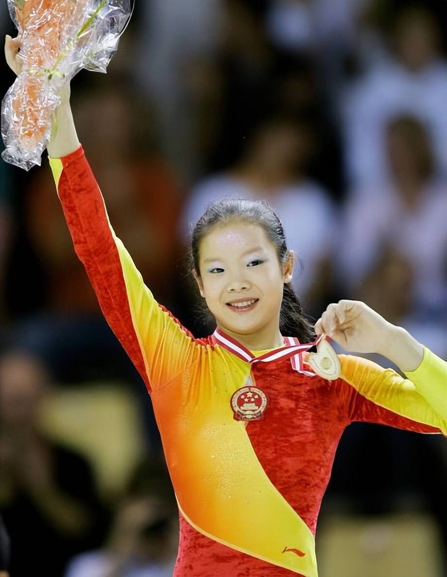 力與美的較量，程菲比賽瞬間回顧