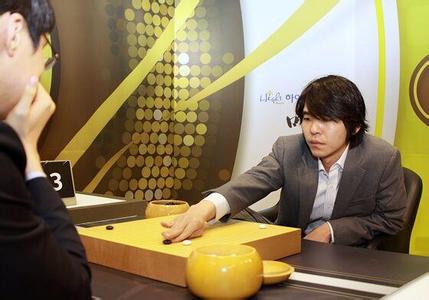 最新圍棋比賽動(dòng)態(tài)，棋逢對手，激發(fā)潛能與成就感之戰(zhàn)