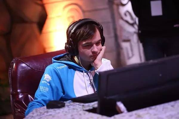 K神最新卡組策略詳解，深度解析與戰(zhàn)略指南