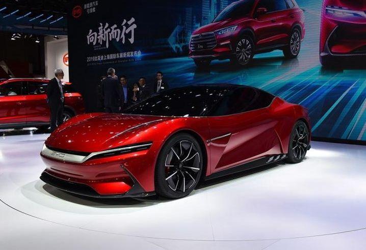 上市采訪揭秘，小巷中的隱藏瑰寶