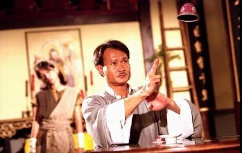 亞視男演員探尋自然美景，尋找內(nèi)心寧靜與平和之旅