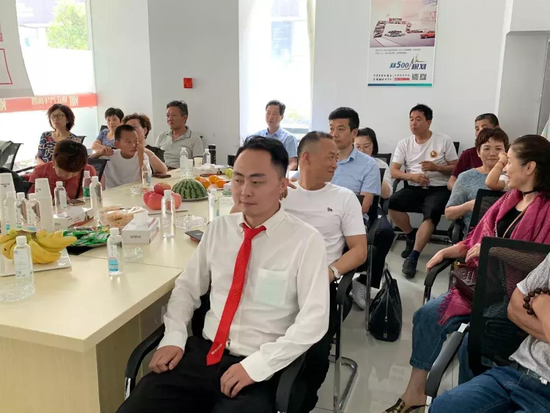 康正汽車(chē)集團(tuán)最新資訊，小巷中的隱藏瑰寶，探索獨(dú)特環(huán)境的小店故事揭秘！