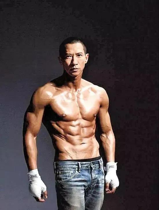 男明星名字與自然美景的心靈之旅