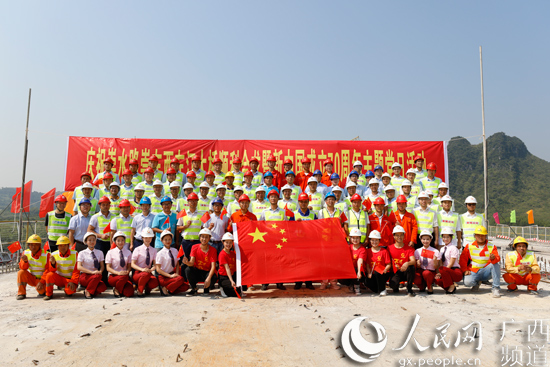 佛山水口大橋建設最新動態(tài)，大橋進展與小巷中的意外驚喜