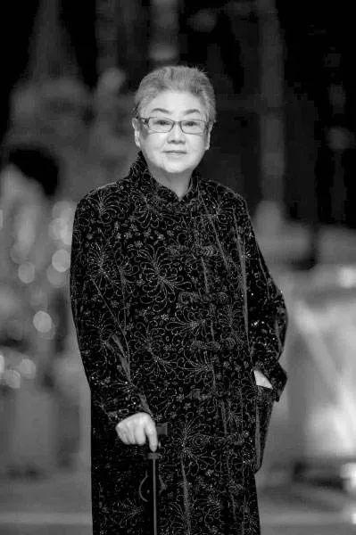 京劇演員李世濟，在自然懷抱中尋求內(nèi)心寧靜之道