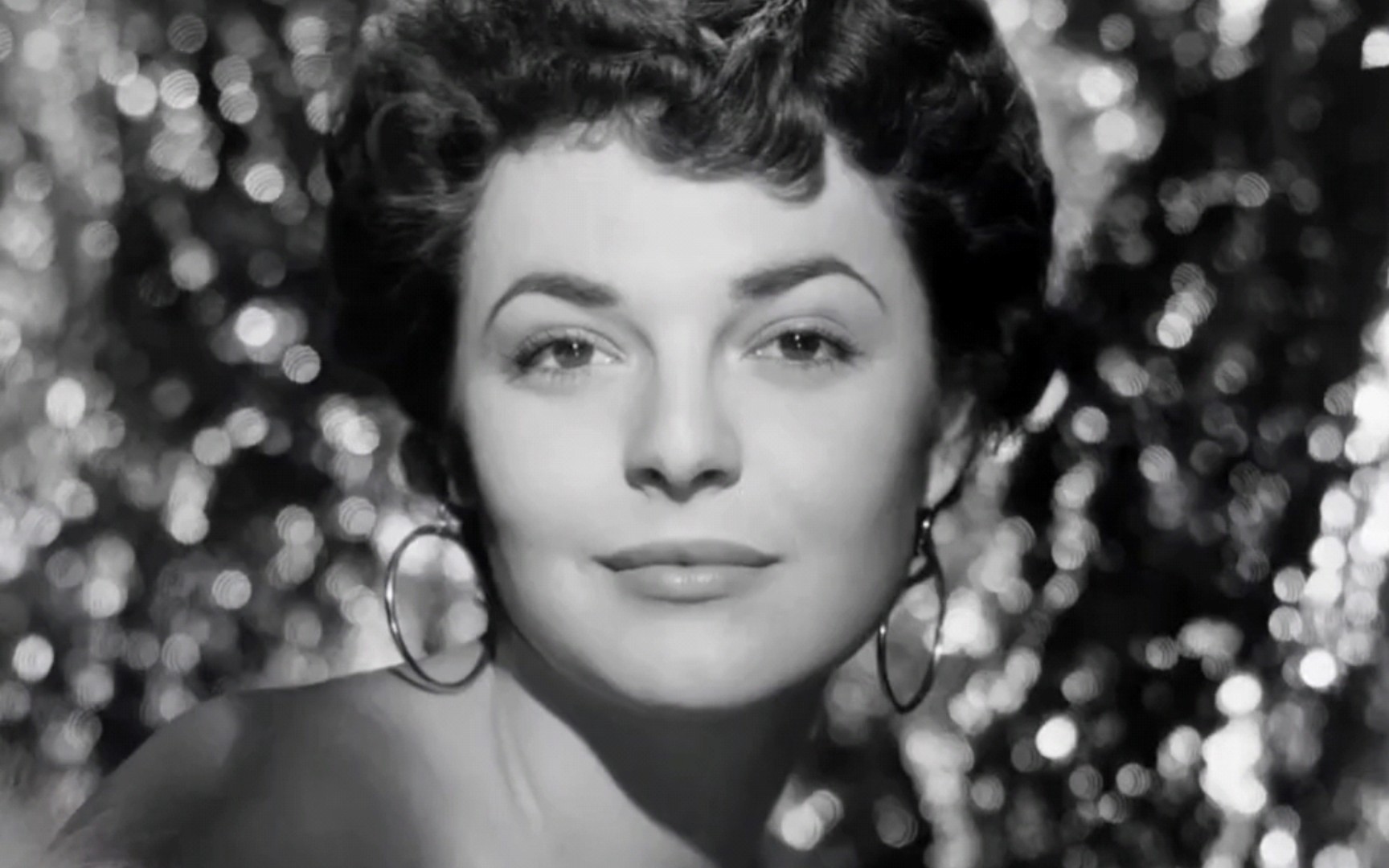 雙棲演員，科技與生活完美交融的典范代表