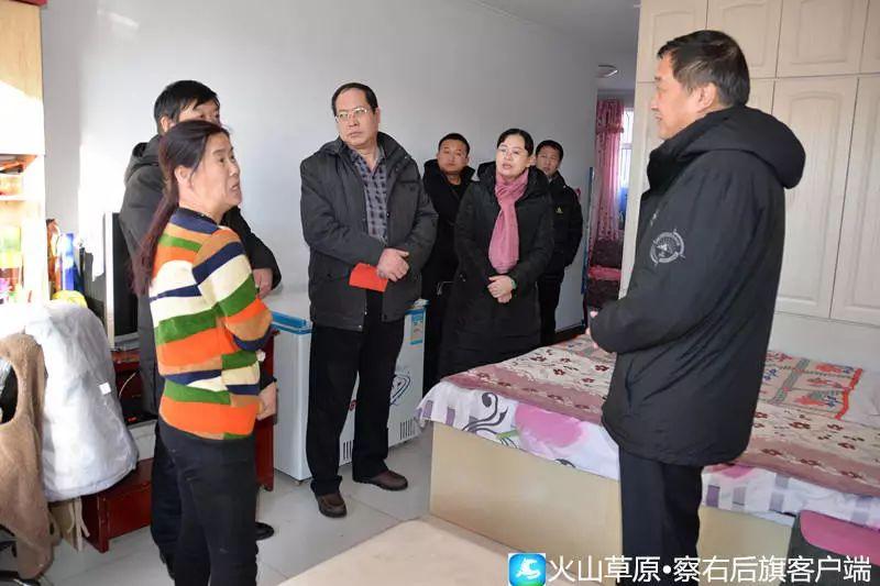 旭仁花，演技璀璨，星光熠熠的影視之星