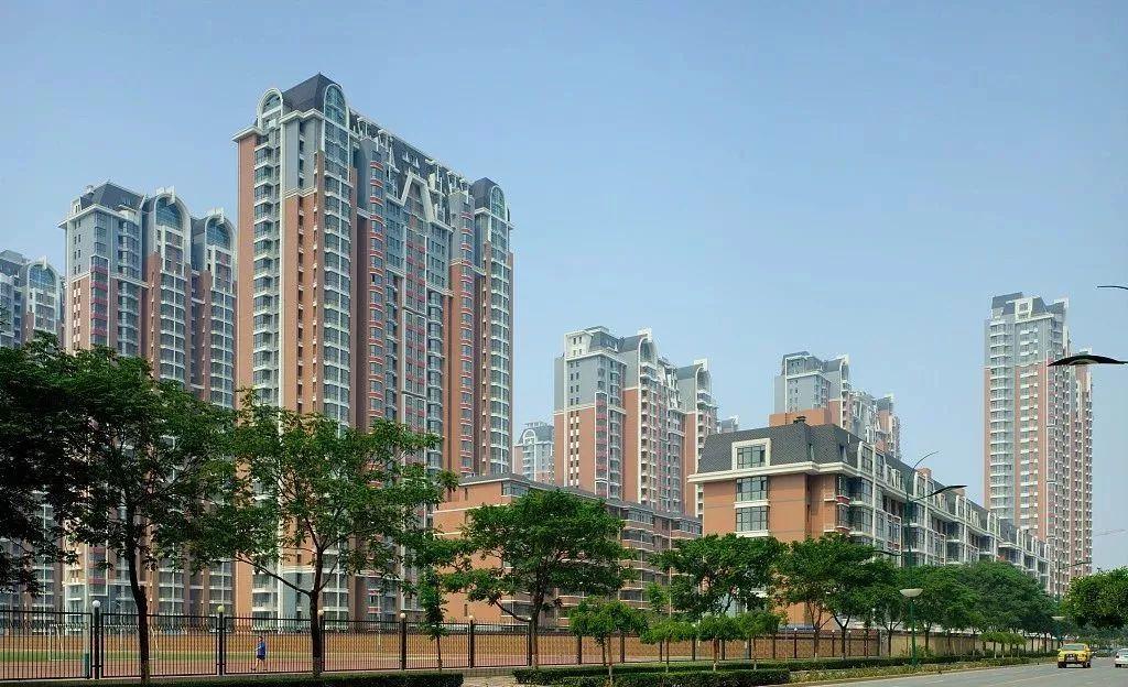 石家莊房價動態(tài)更新，夢想之城崛起與自信步伐的同步前行