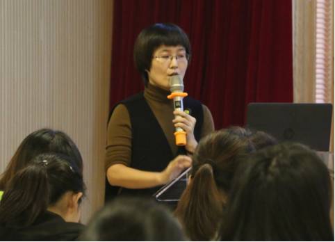 許建演員,許建演員，小巷深處的獨(dú)特魅力