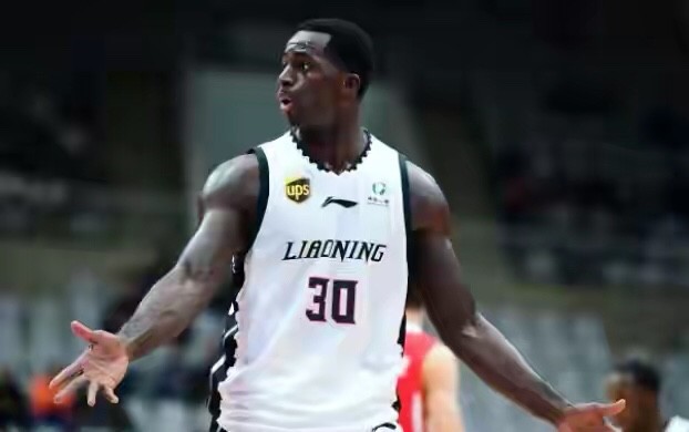 遼寧男籃外援最新動態(tài)，科技重塑籃球魅力，競技激情空前體驗