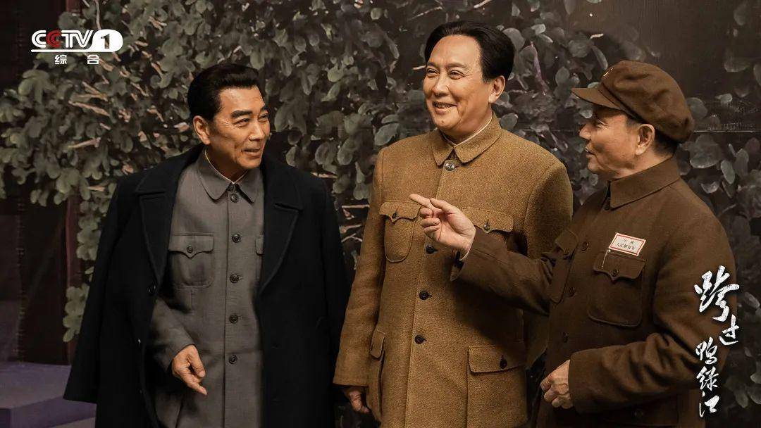 葉劍英演員的日常，友情、熱愛與舞臺上的英雄夢探索