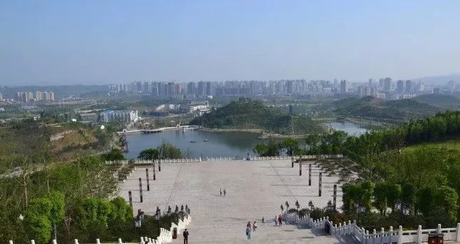 陸豐最大姓氏排名變遷，力量與學(xué)習(xí)的魅力展現(xiàn)