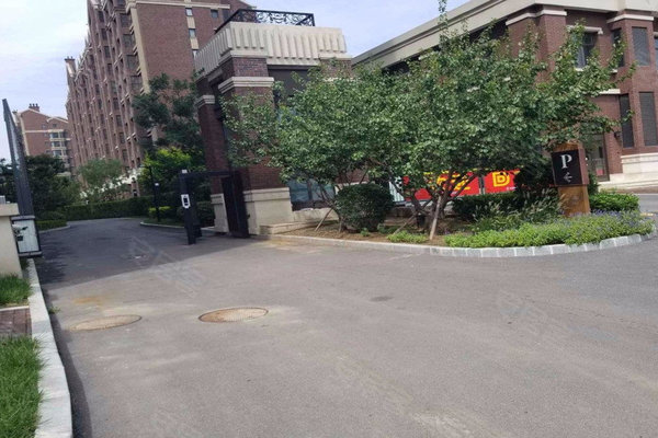 海梓府漏水緊急修復(fù)進(jìn)行中，最新進(jìn)展速覽！