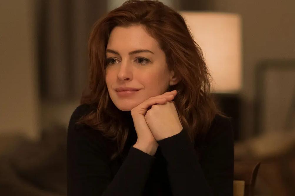 『2025中長發(fā)最新發(fā)型女，時(shí)尚趨勢與造型指南大揭秘』