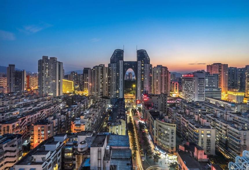 工業(yè)用地最新政策解讀，深度探討與指導(dǎo)標(biāo)題建議，工業(yè)用地新政解讀，政策調(diào)整及其影響分析