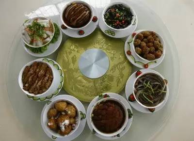 新沂八大碗最新版，小巷中的美食秘境探索